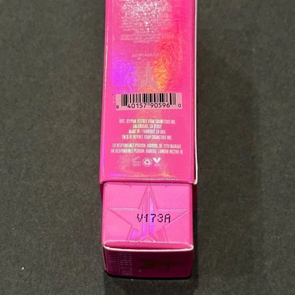 Jeffree Star *NEW* lipstick “GOD’S GIFT” Velvet Trap full size